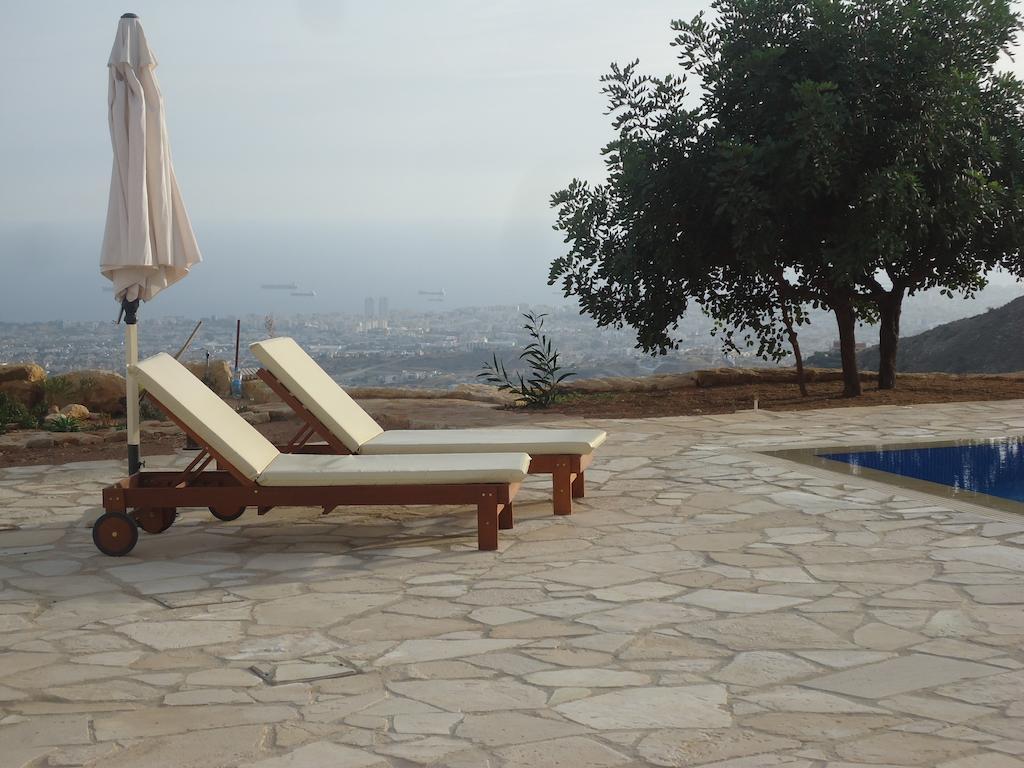 Petralona Apartment Agios Athanasios Экстерьер фото